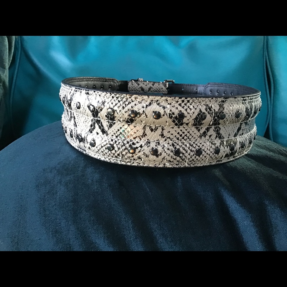BCBG Max Azria snakeskin belt NWT